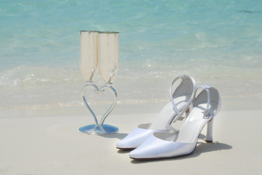 The Complete Honeymoon Planning Checklist